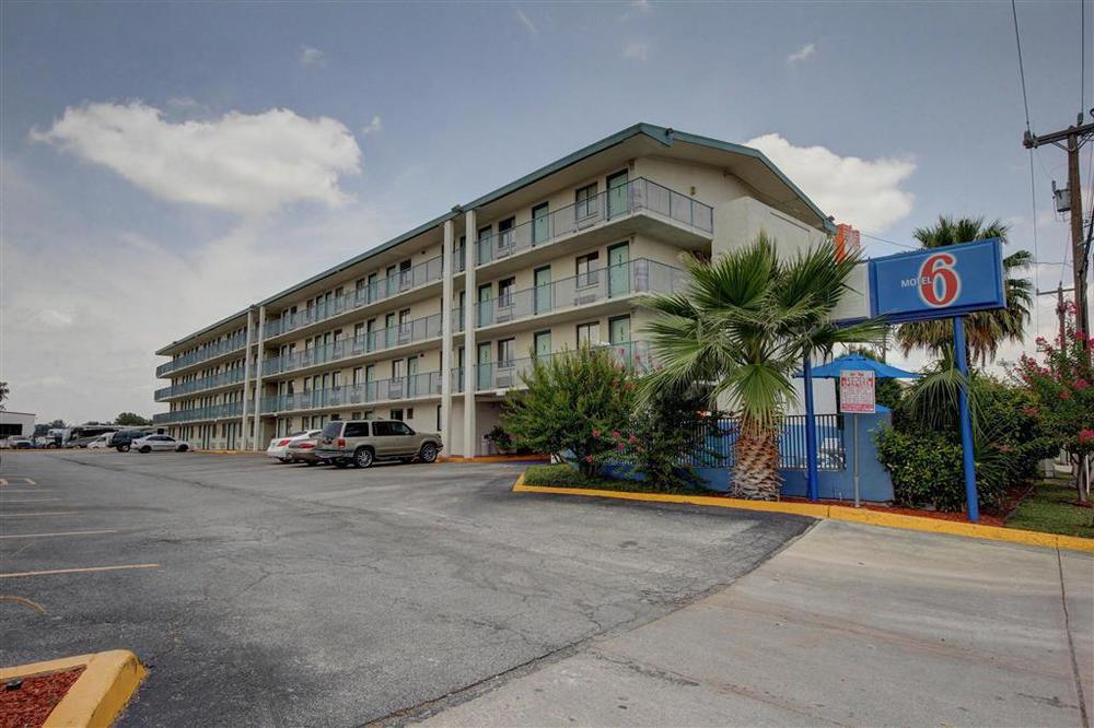 Red Roof Inn San Antonio Northeast - Rittiman Rd Exterior foto