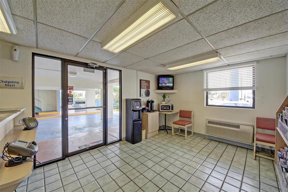 Red Roof Inn San Antonio Northeast - Rittiman Rd Interior foto
